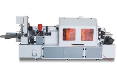 प्लाईवुड पर किनारों को लागू करने के लिए एक मशीन, बेवल और 45 डिग्री के कोण पर एक सीधी रेखा में,